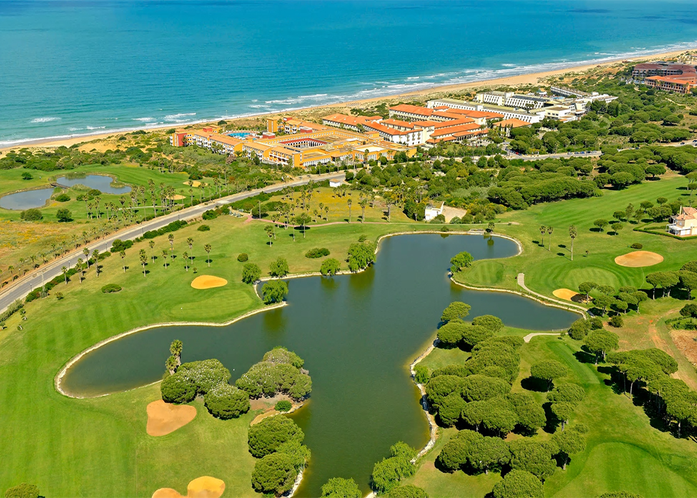 vue aérienne hotel plus golf chiclana 